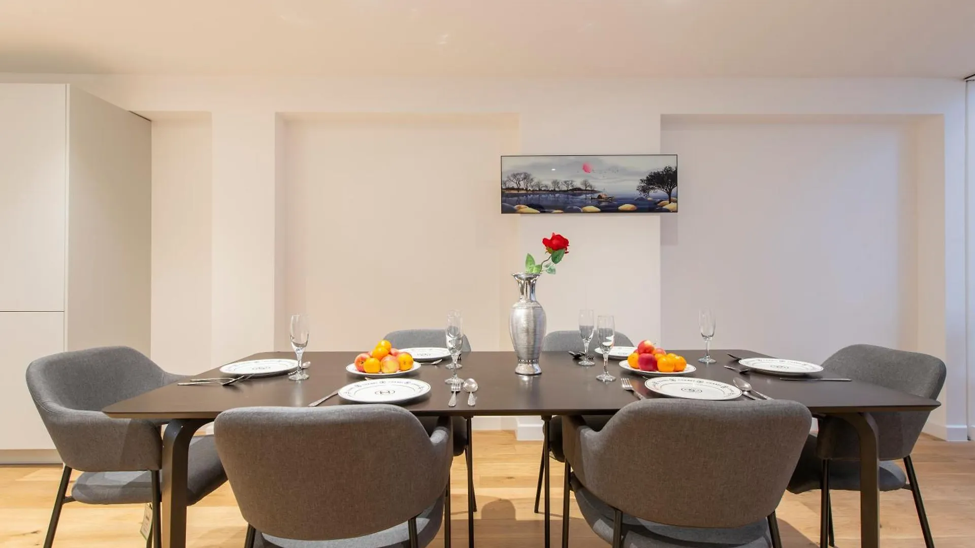 Apartment Exquisite 3Br Duplex Period Conversion, Air-Con & Amenities London United Kingdom