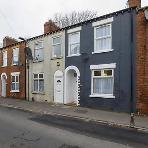 208 Salisbury Terrace York